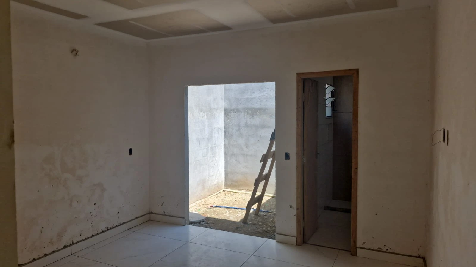 Ambiente interno durante a obra